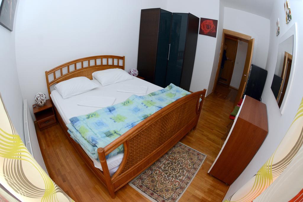 Apartments And Rooms Trsje Zagreb Room photo