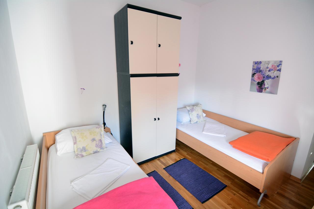 Apartments And Rooms Trsje Zagreb Exterior photo
